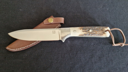 Lederhosenmesser zur Tradition 